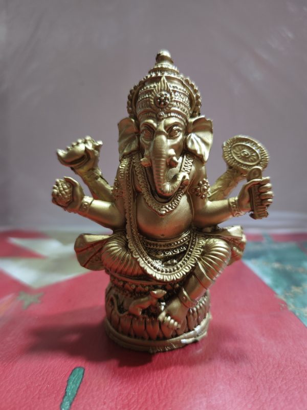 Ganesh o Ganesha Mediano