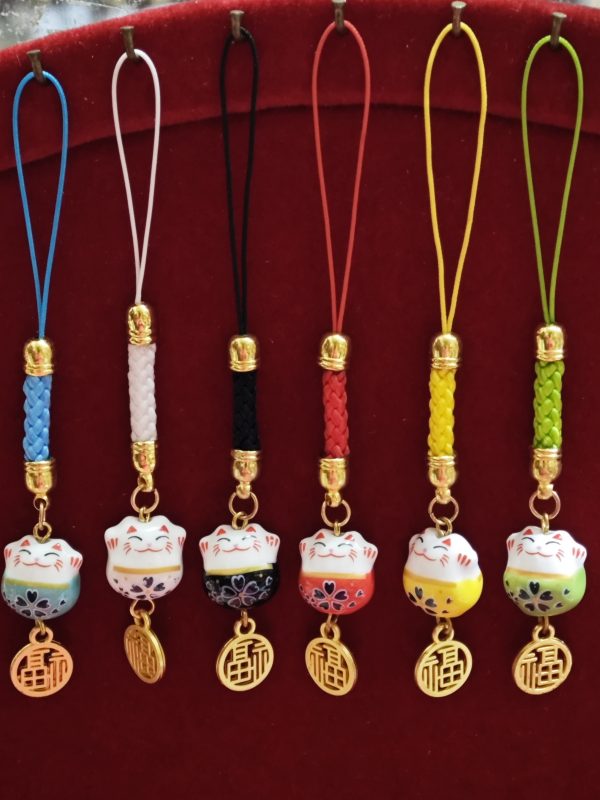 Colgantes de Gatitos (Manekineko)