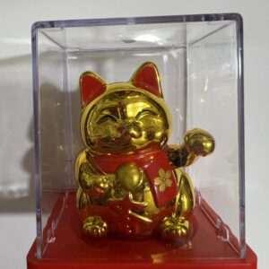 Gato Manekineko (Dorado)