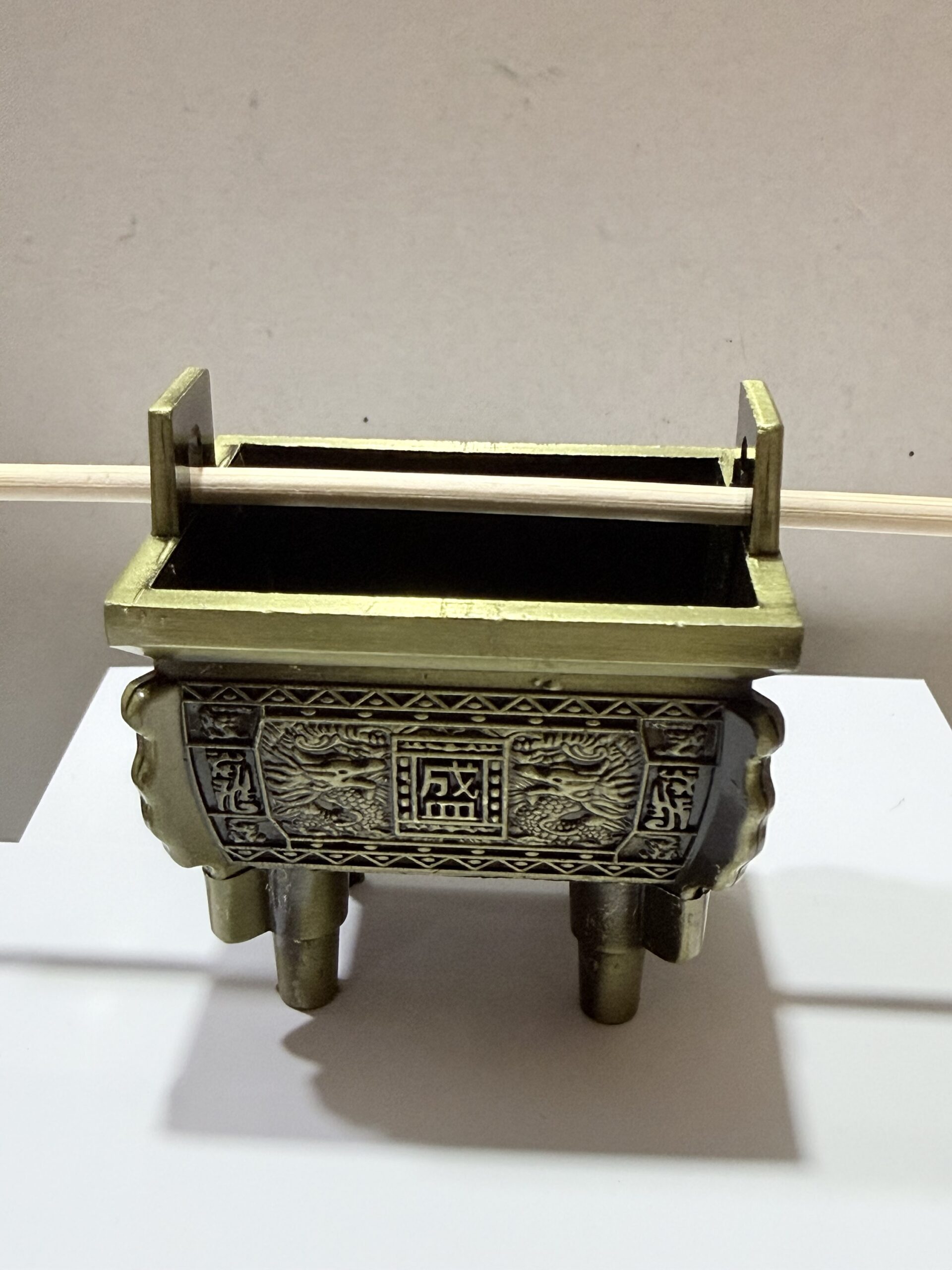 Sahumador Ding Chino – Conos de Incienso 🏺🐉✨ - Imagen 2